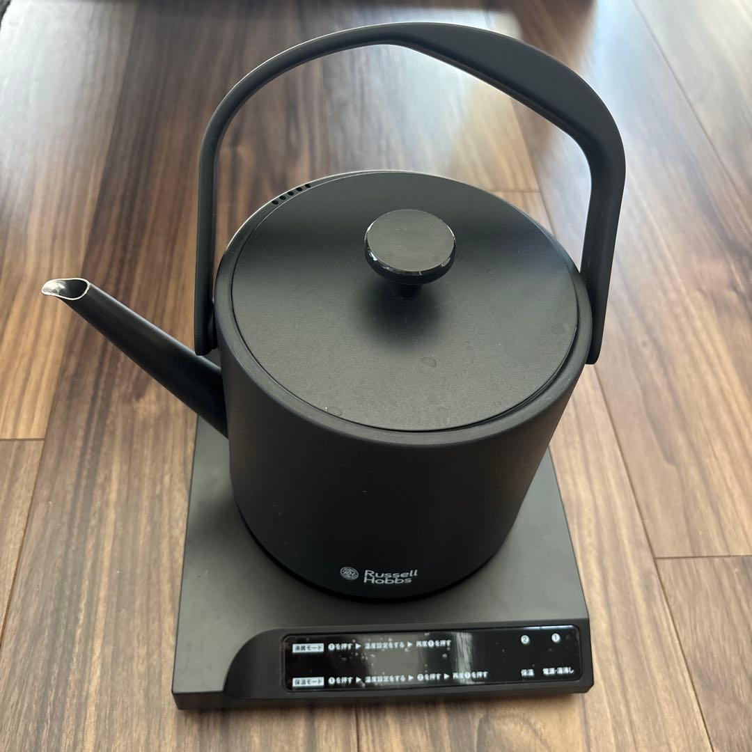 （美品）ラッセルホブス 電気ケトル 0.6L ブラック 7106JP-BK