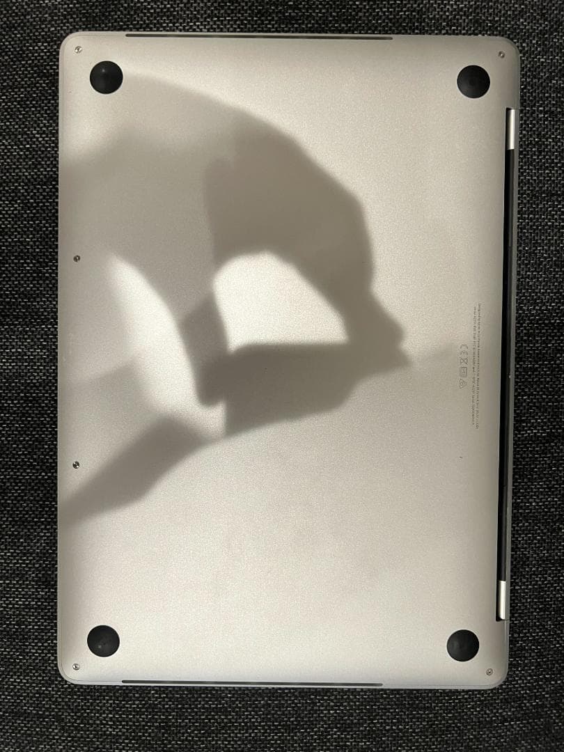 MacBook Air (13-inch, 2020) シルバー