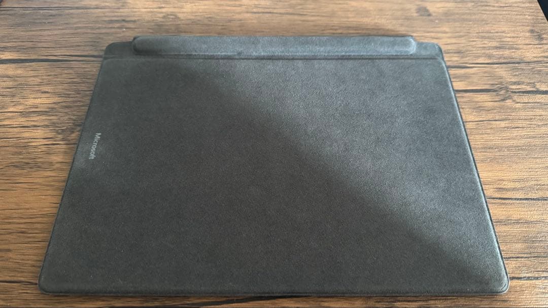 Microsoft Surface Pro 10 （Model 2079）