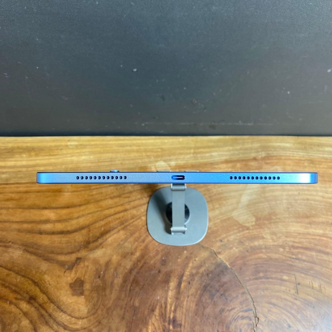 みどりちゃん ！Apple iPad 第10世代 / ブルー②