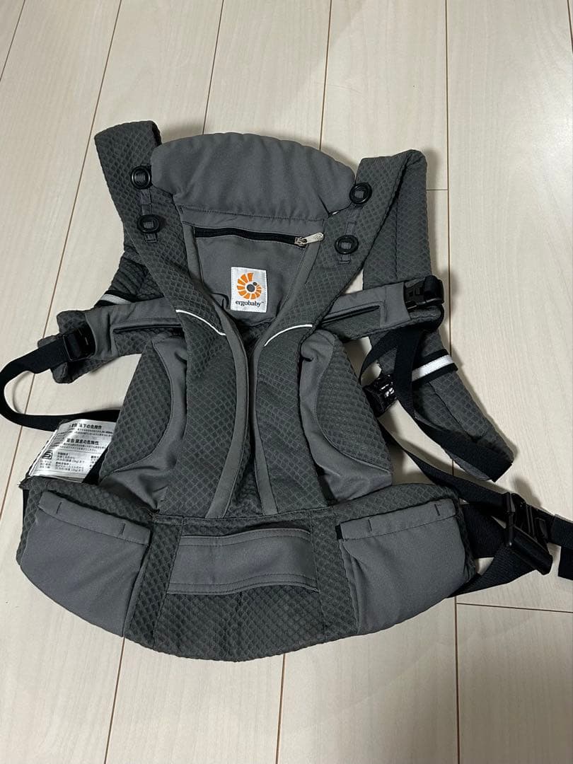 【yuuu 様】ergobaby 抱っこ紐 オムニブリーズ グラファイトグレー