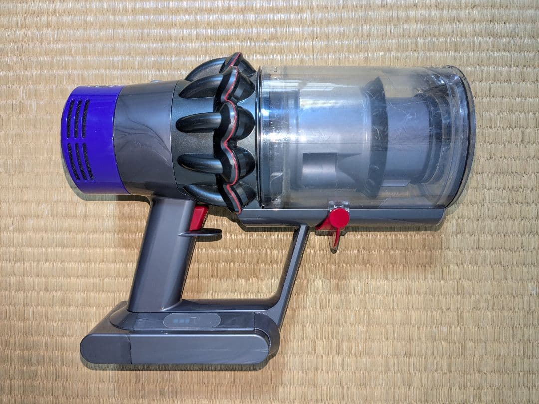 【値下げ】ダイソンコードレス掃除機 V10　 動作品　⑤