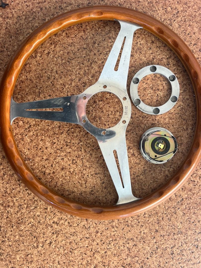 エ*ン様 ナルディ　クラシック　36.5 フルセット