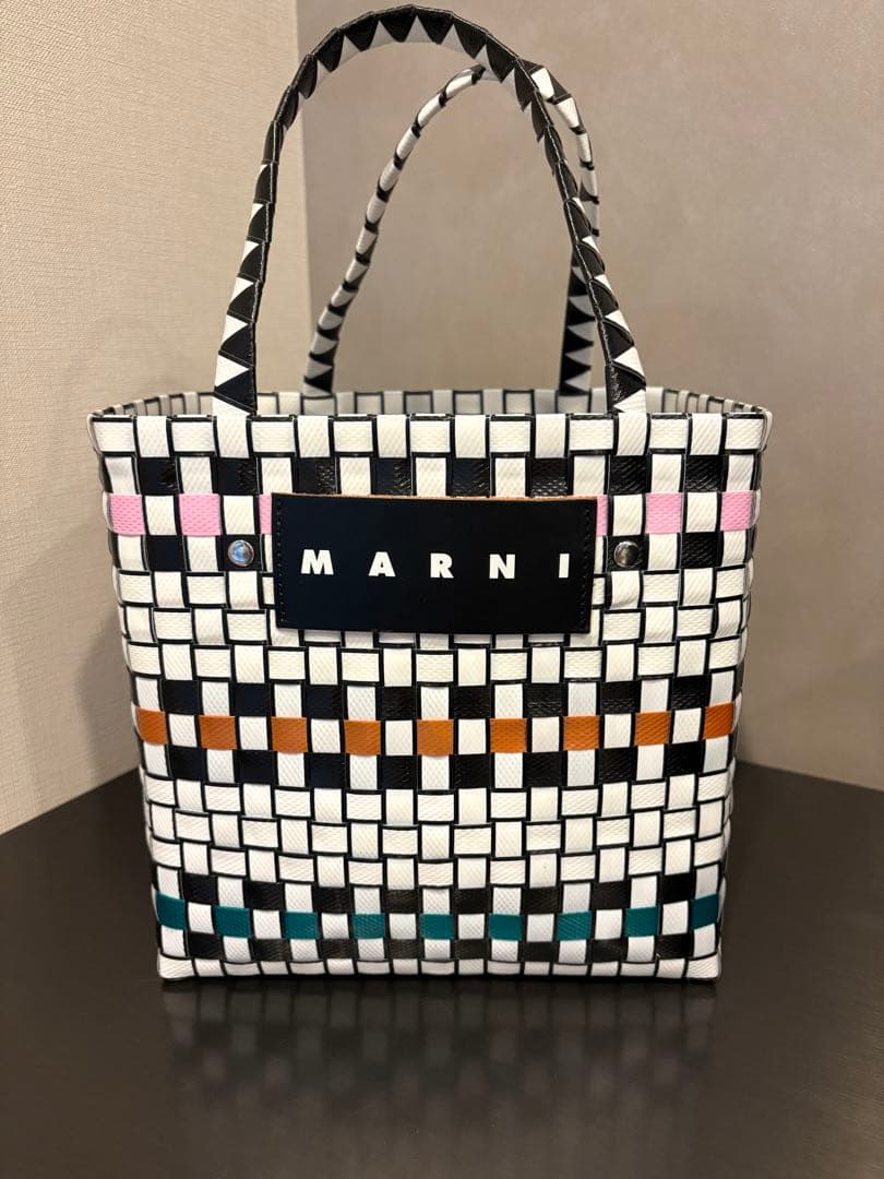 美品　マルニ　カゴバック　正規品