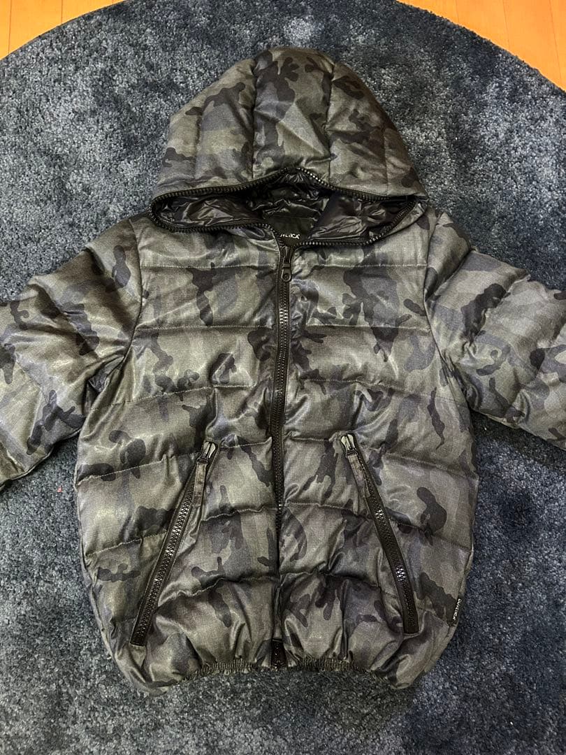 DUVETICA 迷彩柄ダウンジャケット