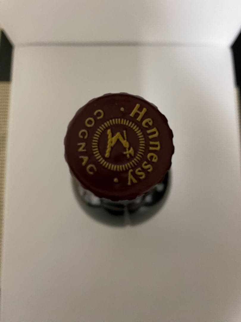 ヘネシーキュベ　700ml 1本