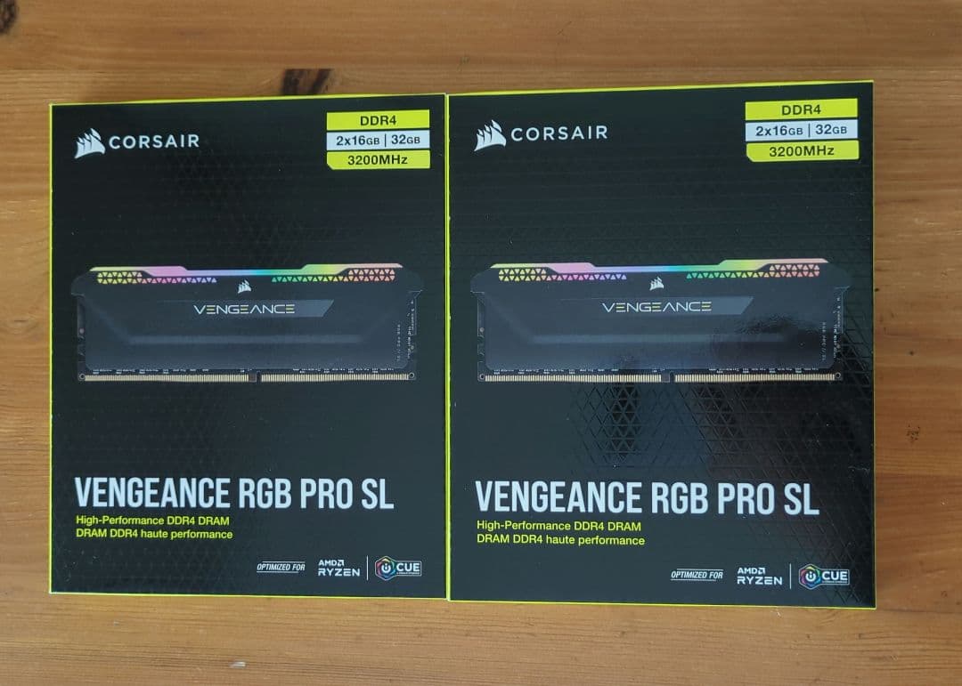CORSAIR RGB PRO 32GB DDR4 3200MHz 2点セット