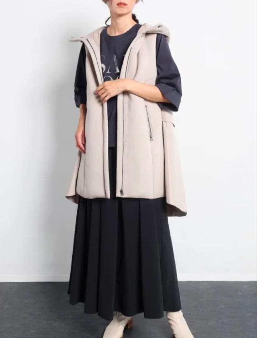 ヤマダヤ CLOVE　ドッキングデザインダウンベスト グレー