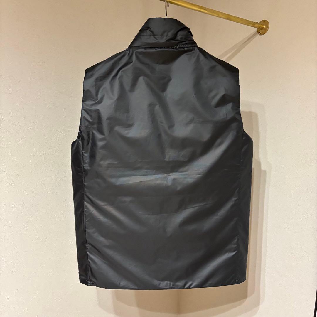 ジャケット・アウター DESCENTE.LAB Alternately Wave Down Vest