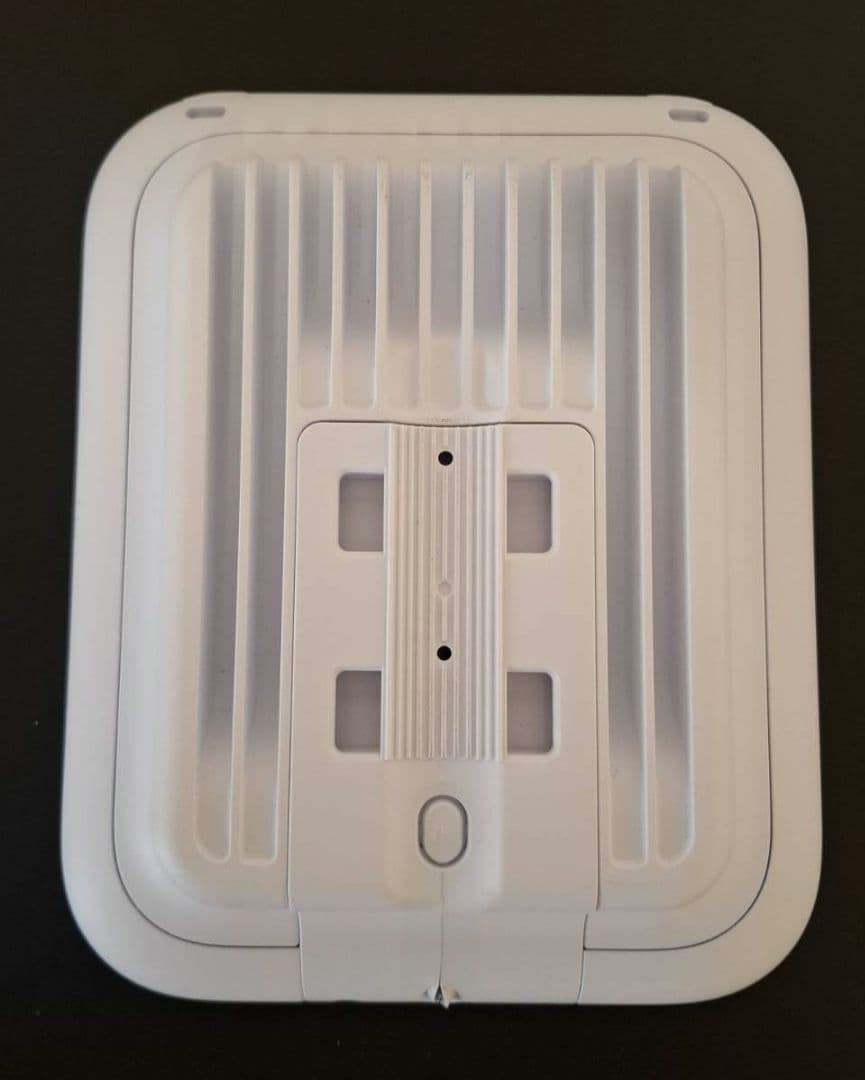 Ubiquite UniFi U7 Outdoorアクセスポイント