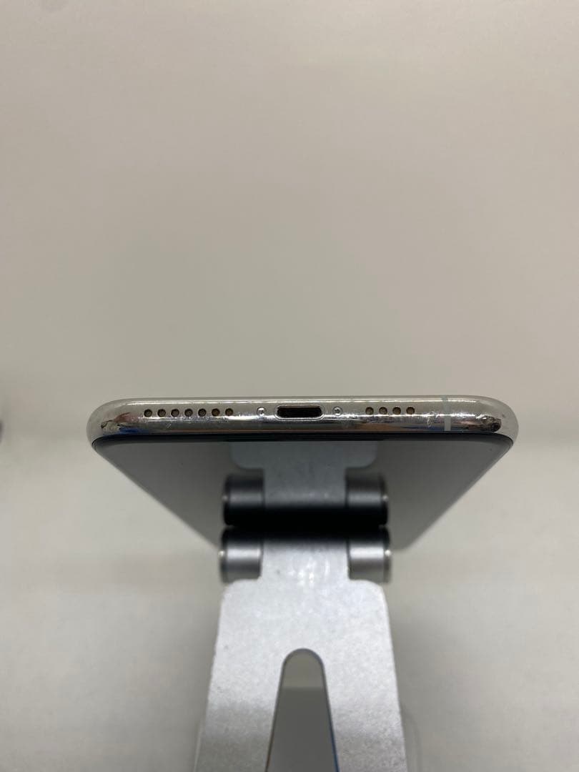 Iphone 11 Pro max 64GB Sim フリー　86083