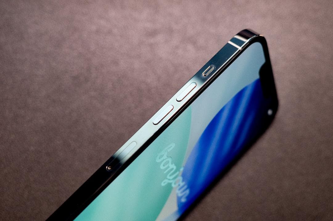 【美品】iPhone 13 Pro シルバー 128GB