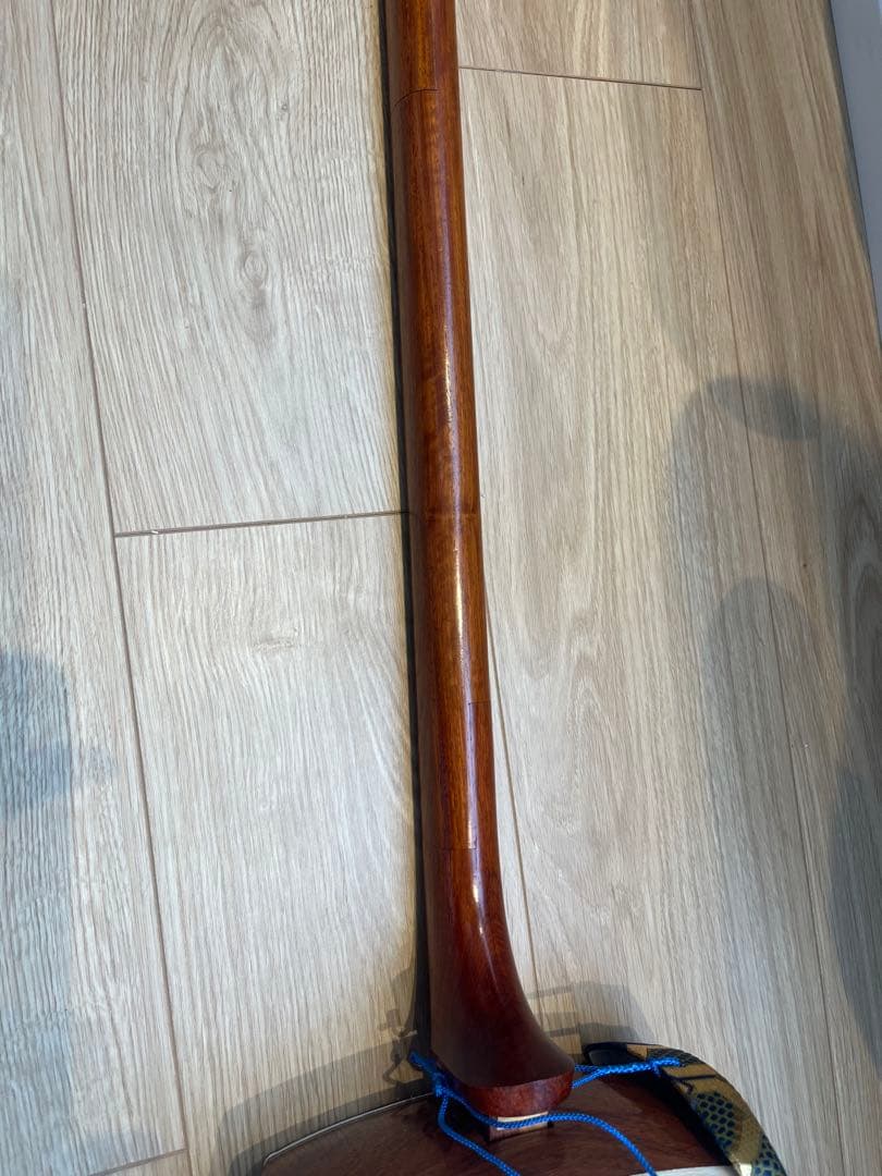 三味線　稽古用　美品　ハードケース付き　皮破れ無し