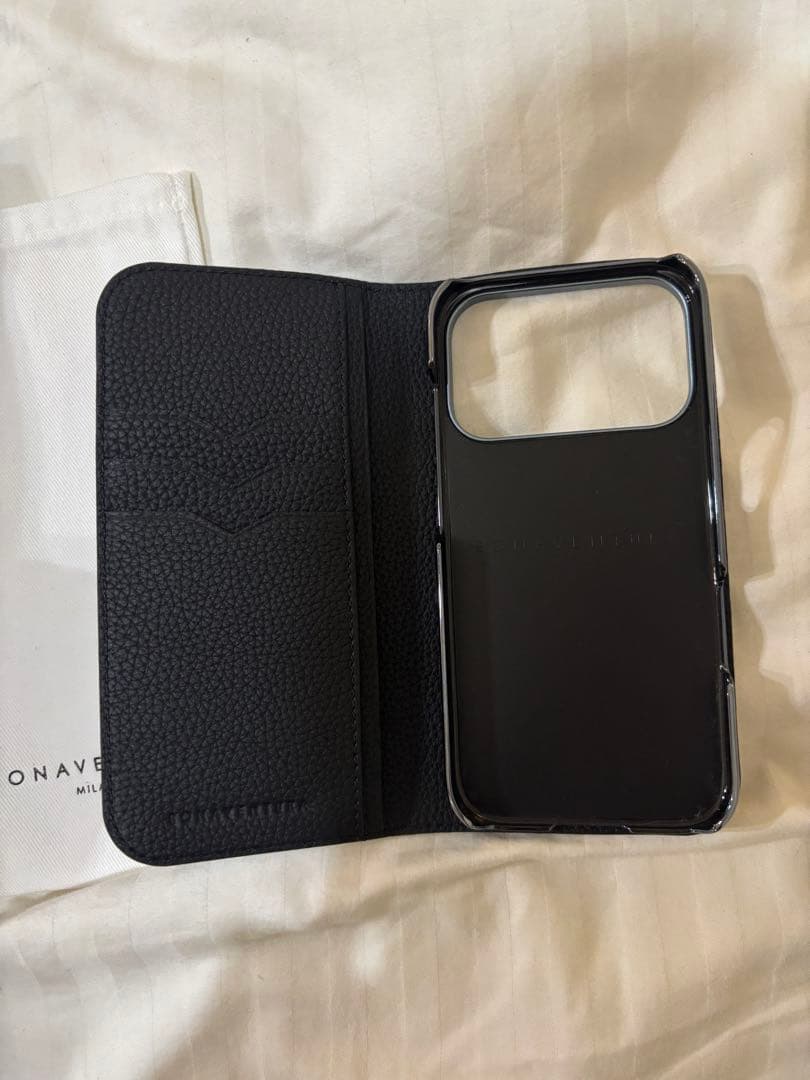 【新品】BONAVENTURA iPhone 17Pro Max 手帳型ケース