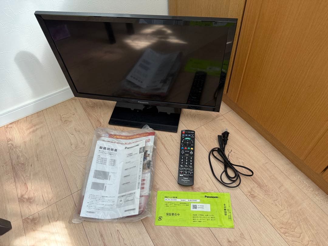 Panasonic VIERA LED24インチ 液晶テレビ TH-24E300