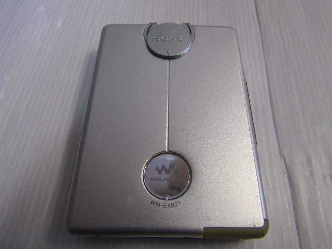 B0629 SONY カセットプレーヤー( 3セット) ジャンク