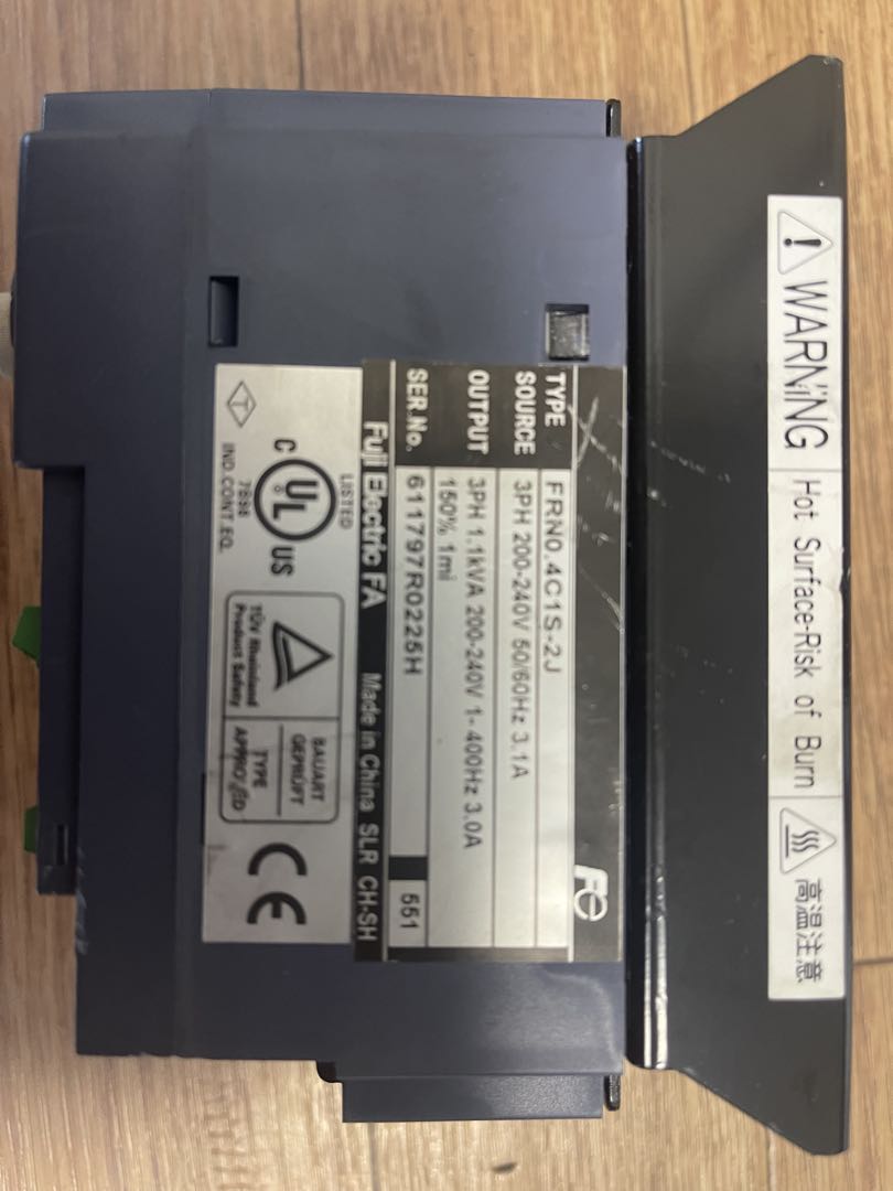 FRN0-AC15J 3相インバータ