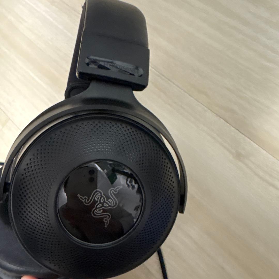 Razer Kraken V3 HyperSense ゲーミングヘッドセット