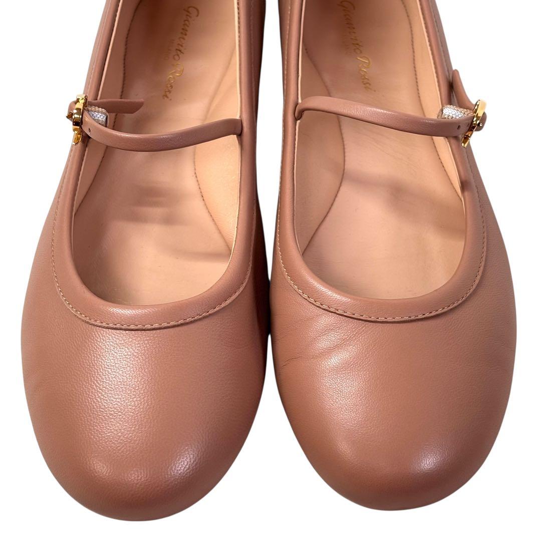 美品 ジャンヴィトロッシ 39 26 フラットパンプス メリージェーン ベージュ
