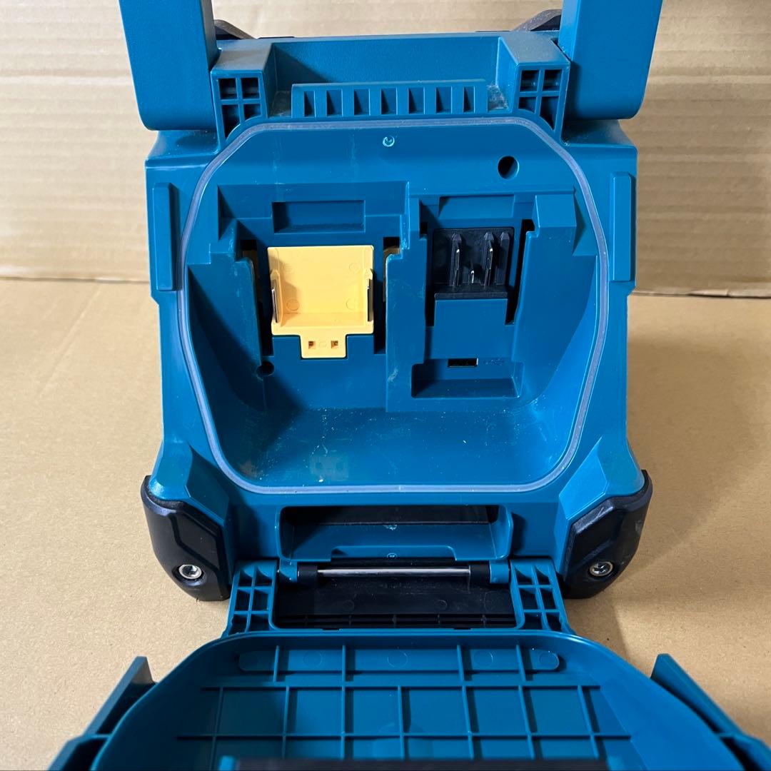 Makita MR202 ワイヤレススピーカー