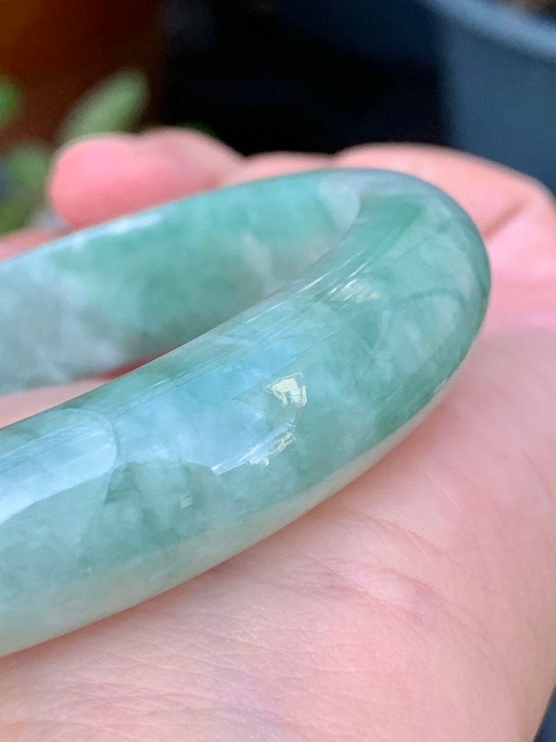 特別価格‼️本翡翠　バングル　新品 0494