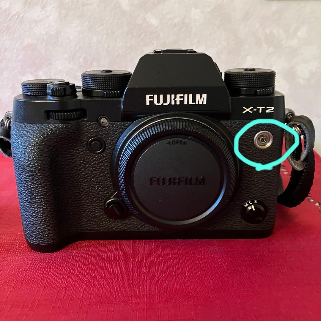 FUJIFILM XT-2 本体+オールドレンズ付　富士フイルム　ミラーレス一眼