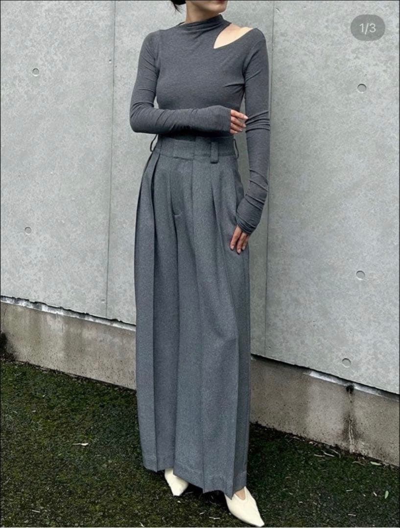 最終値下げCygne ハイウエストタックワイドパンツ Lara