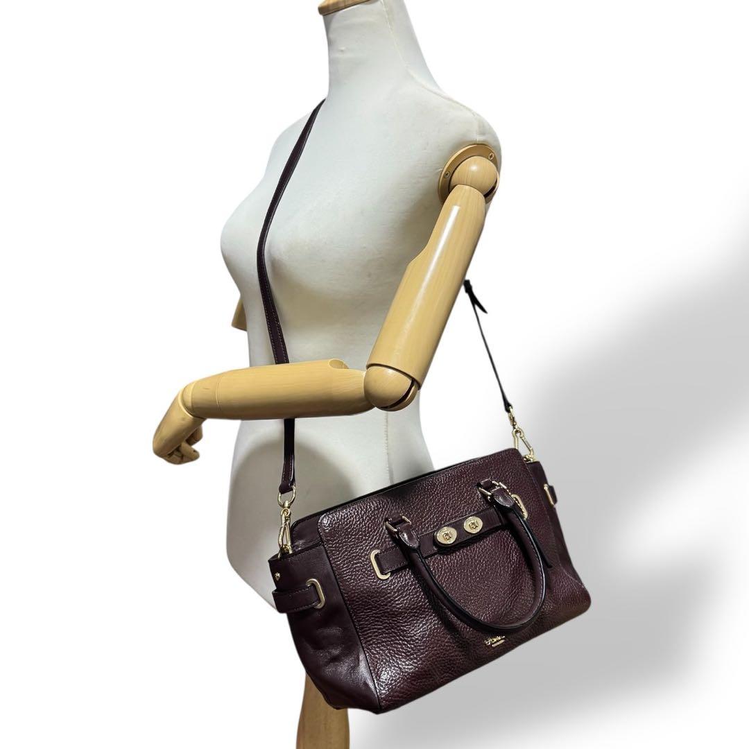 極美品✨️コーチ 2way ショルダーバッグ スワッガー シボ革 レザー ボルドー