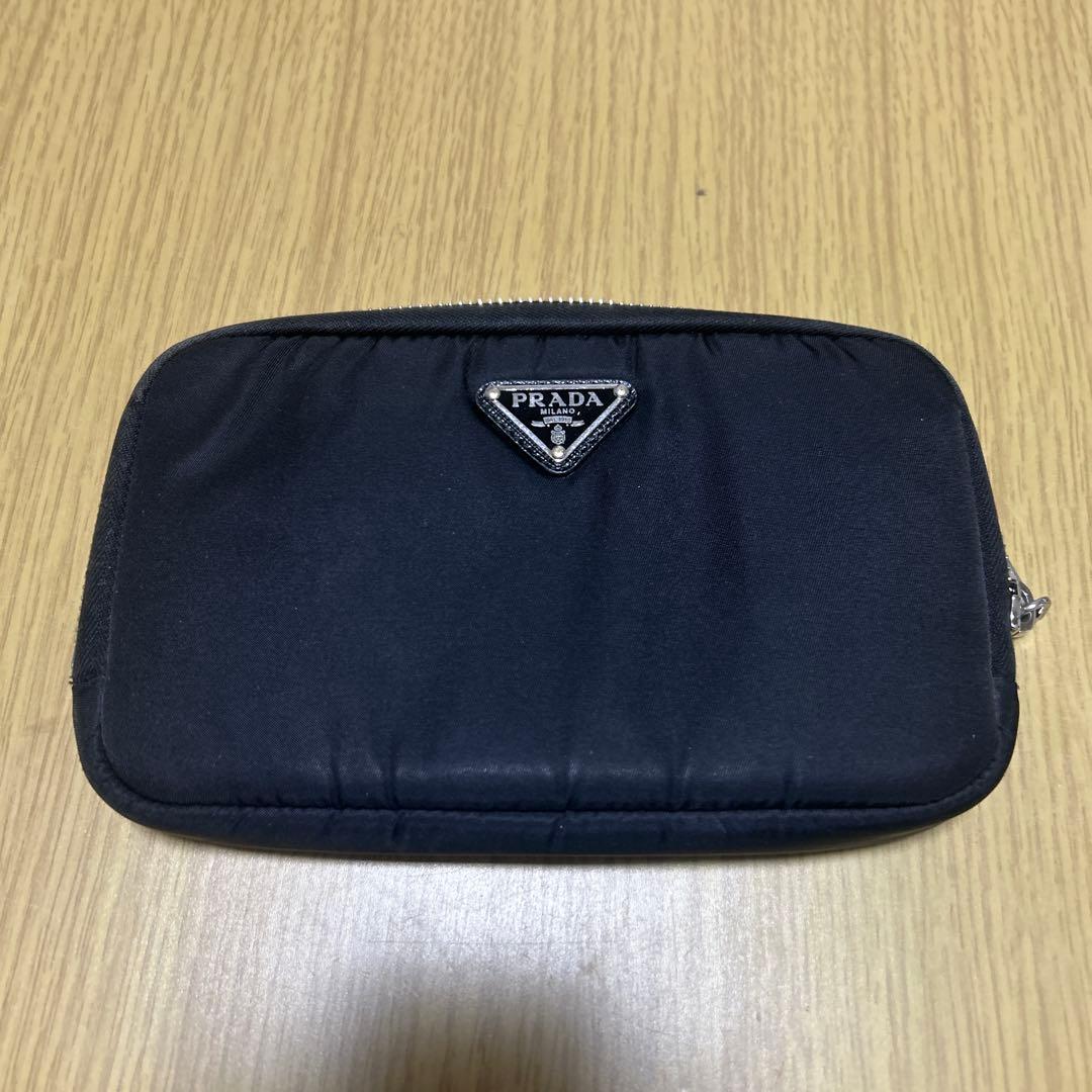 PRADA RE-NYLON ブラック 長財布