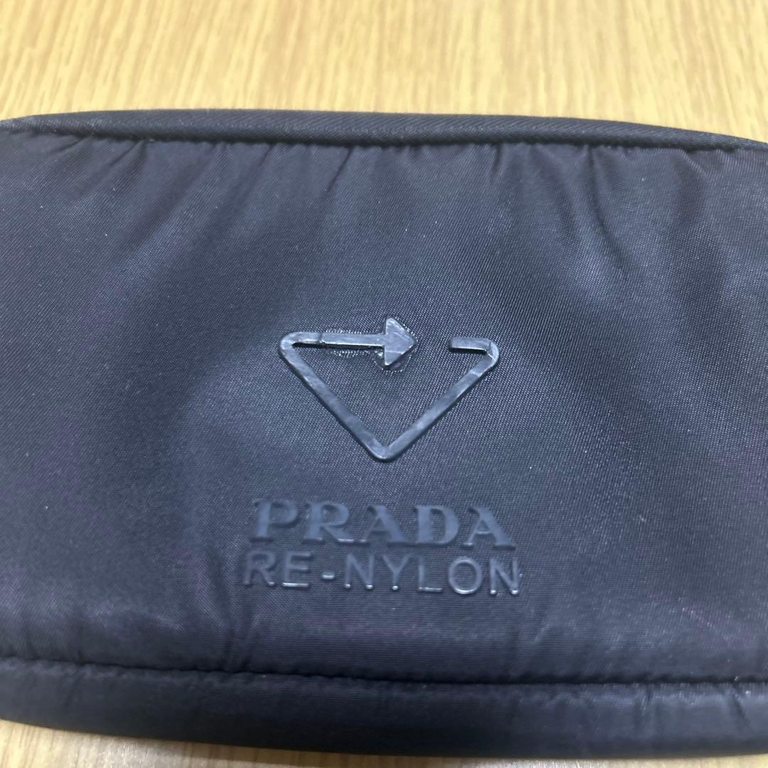 PRADA RE-NYLON ブラック 長財布