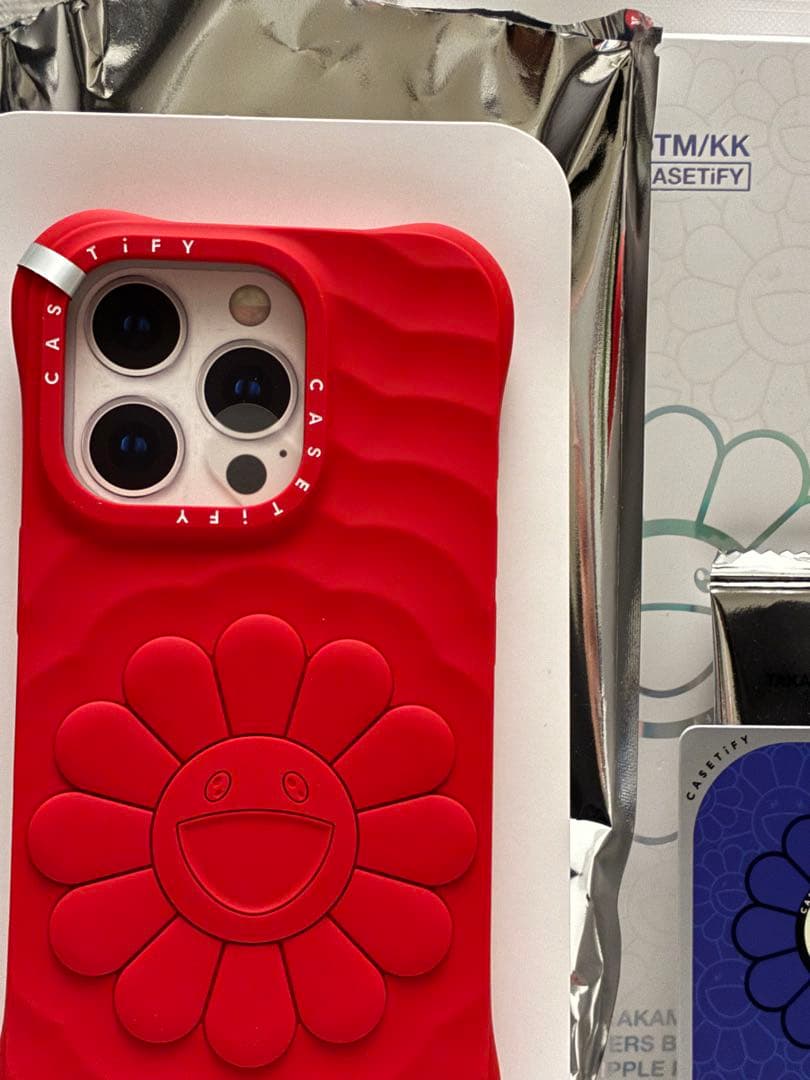 【新品】村上隆×CASSETIFY フラワーケース カード付き