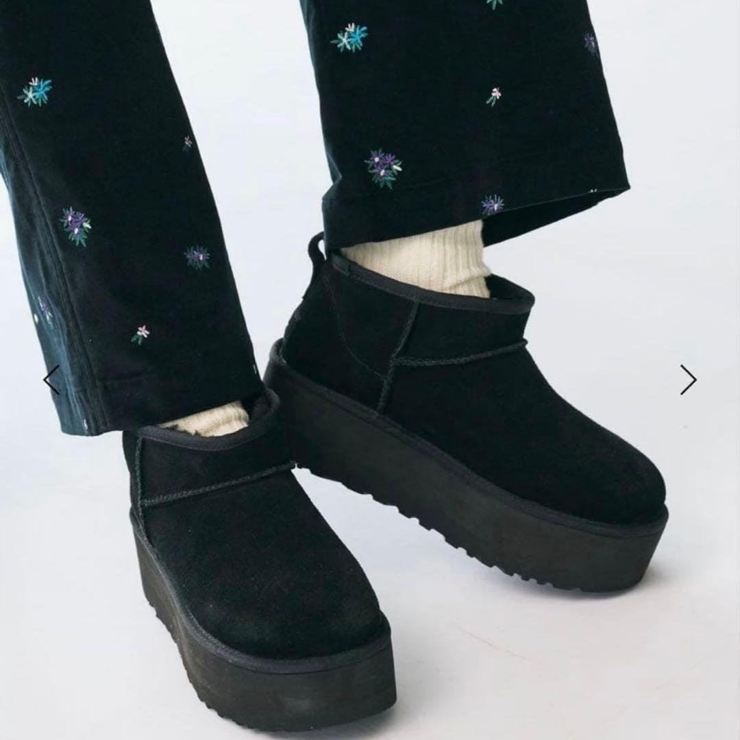 UGG クラシックウルトラミニプラットフォーム 厚底 ブラック 23cm