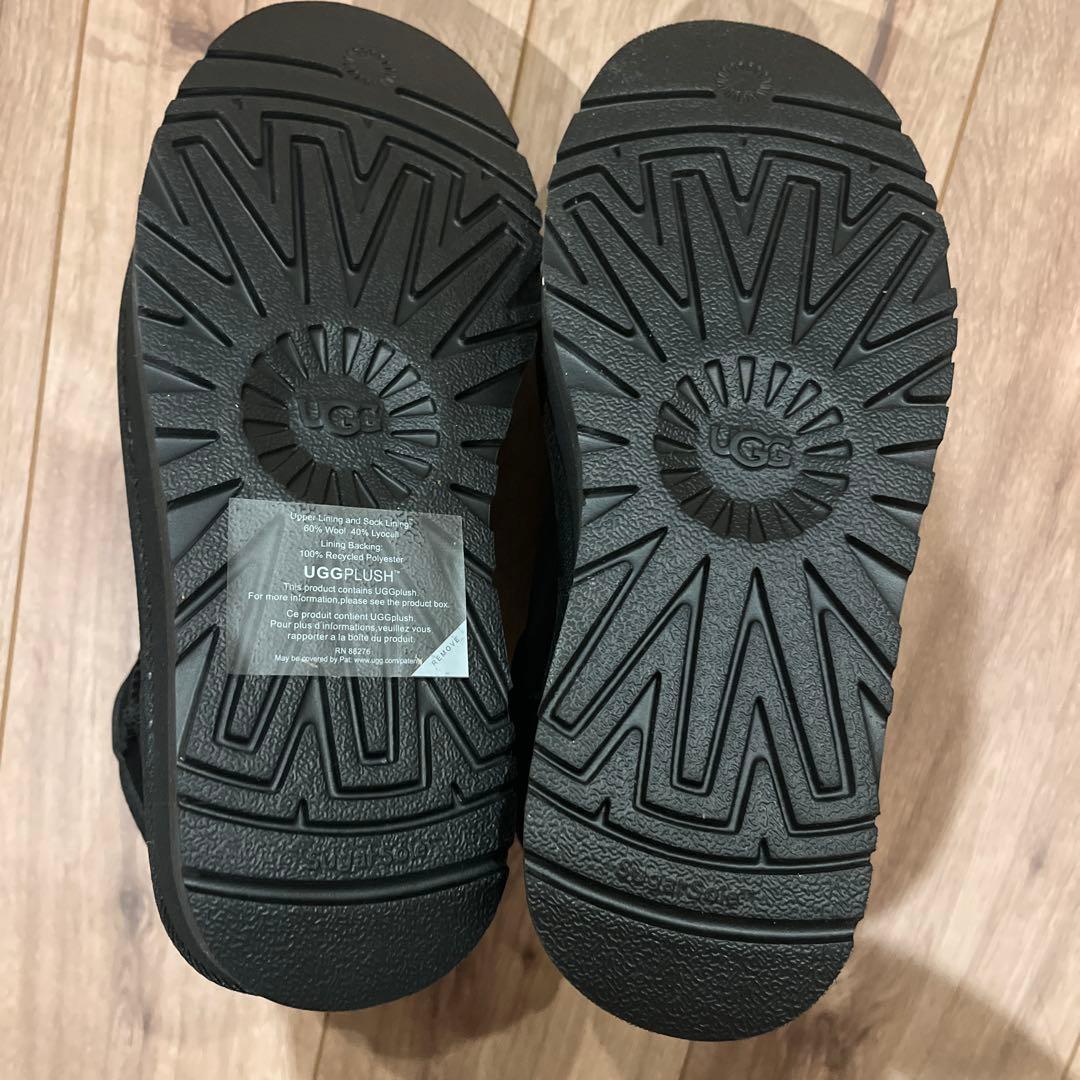 UGG クラシックウルトラミニプラットフォーム 厚底 ブラック 23cm