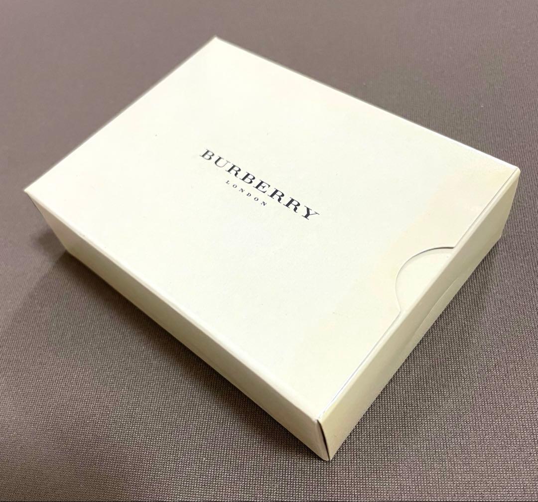 BURBERRY ネクタイピン＆カフスセット