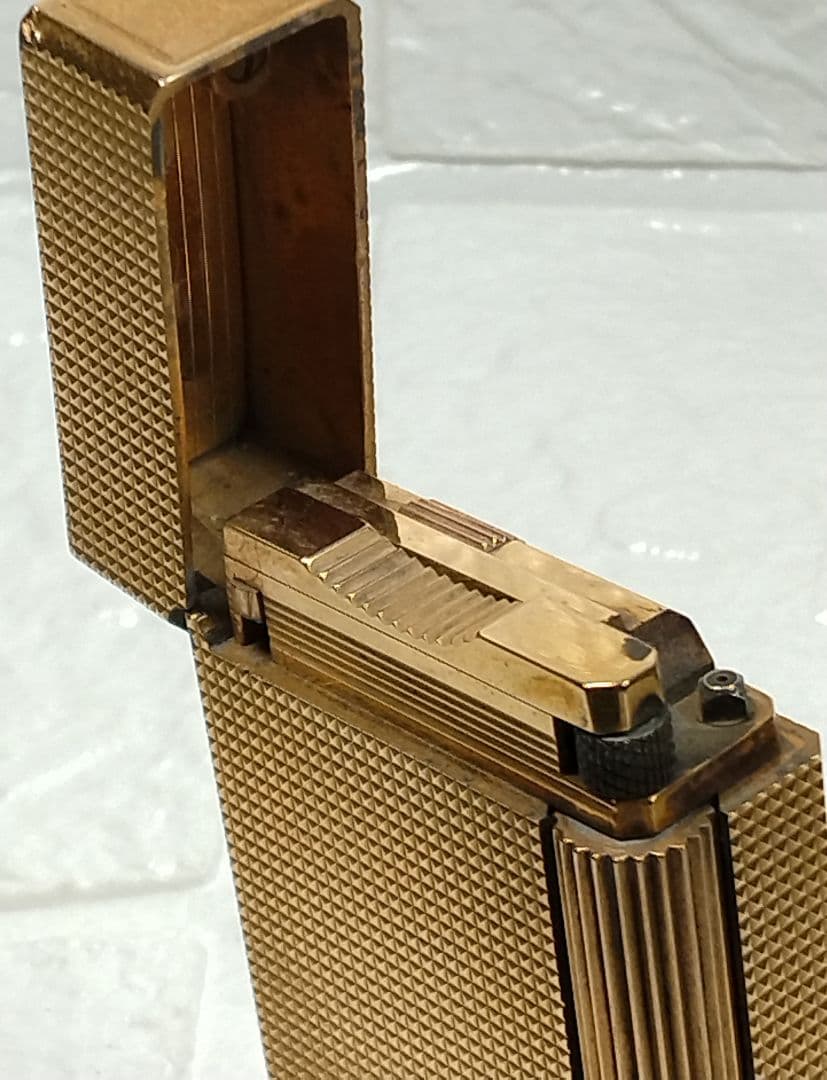 S.T. Dupont ゴールドライター 20u ダイヤカット