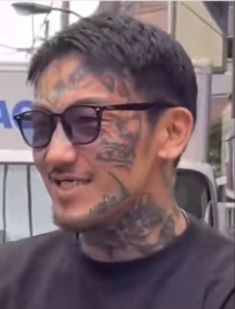 ★ほぼ未使用★RB 4258-F 601/80★ RayBan★レイバン★