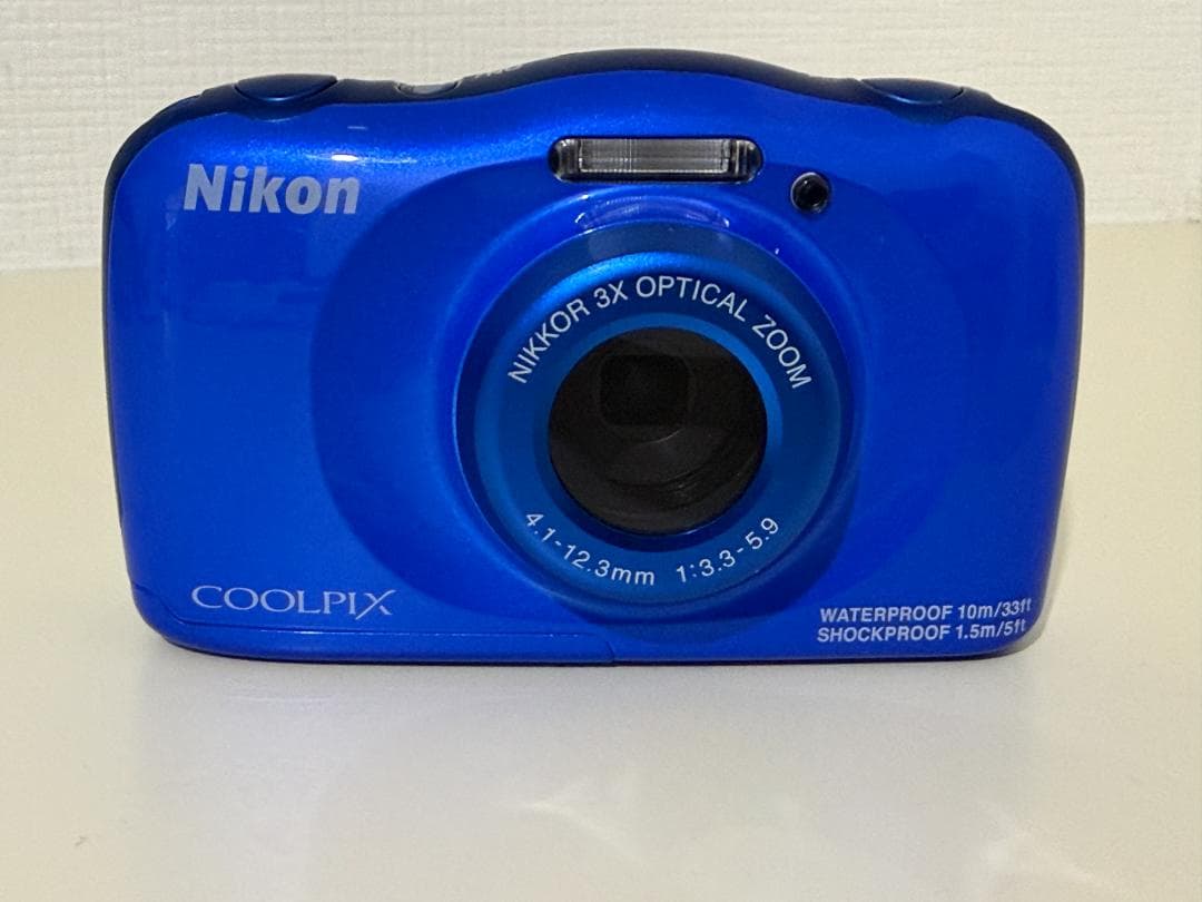 ニコン　Nikon COOLPIX S33 青 防水カメラ