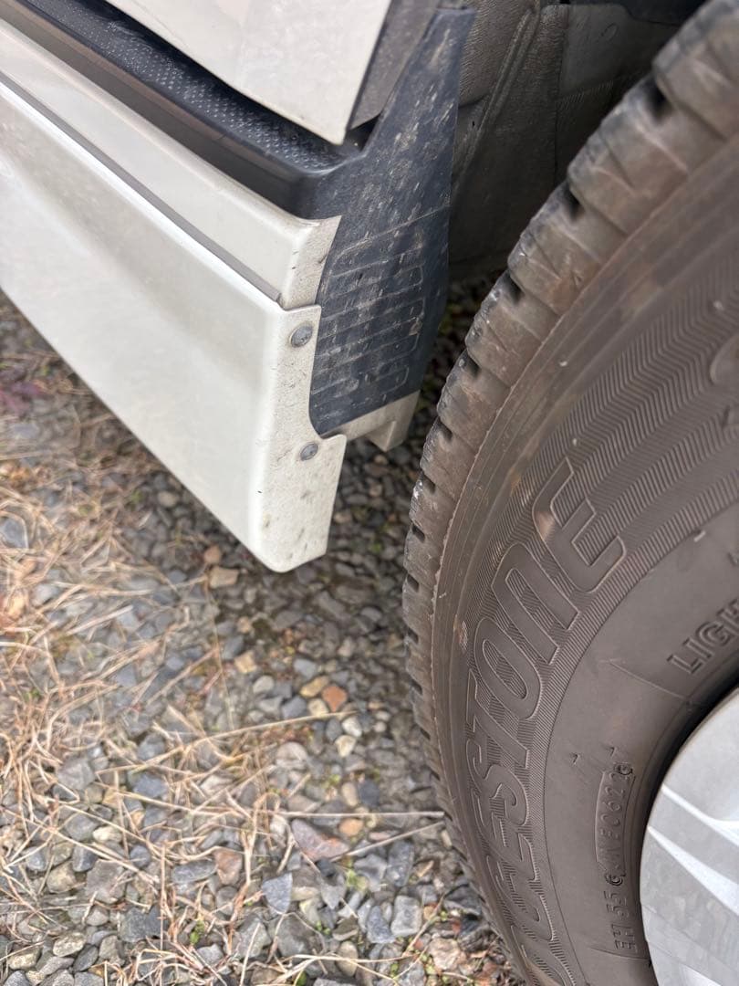 200 ハイエース　6型　モデリスタ　フロント　リップ　スポイラー　エアロ