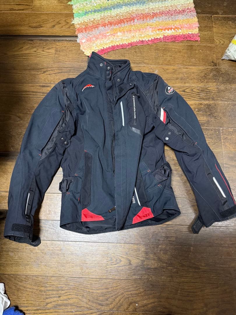 クシタニ　アロフト　サイズLL