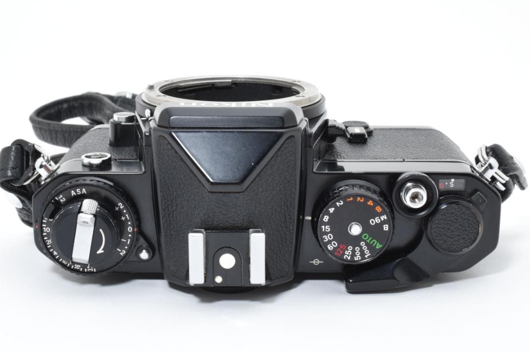 超美品　NIKON FE ブラック フィルムカメラ モルト新品交換済 H124