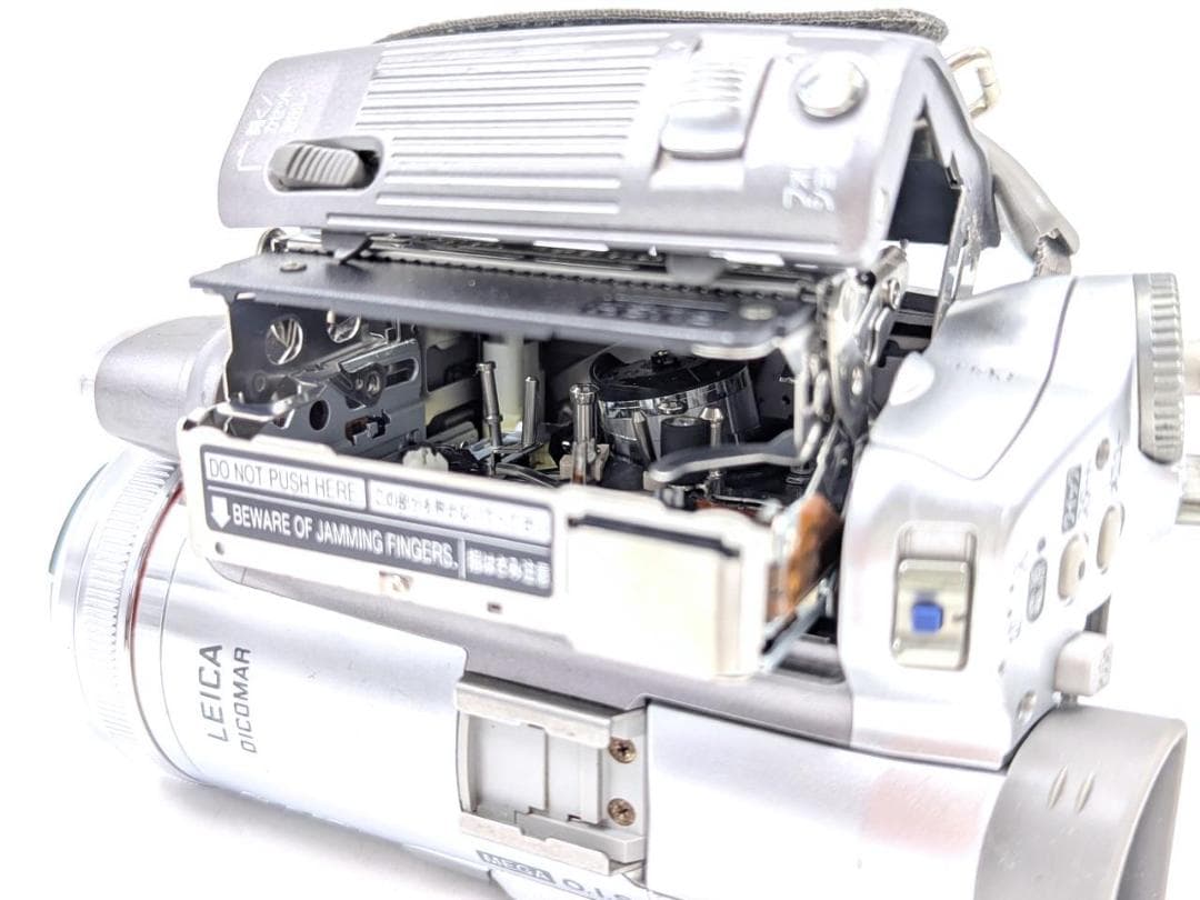 miniDVのダビングに！ Panasonic ビデオカメラ NV-GS250