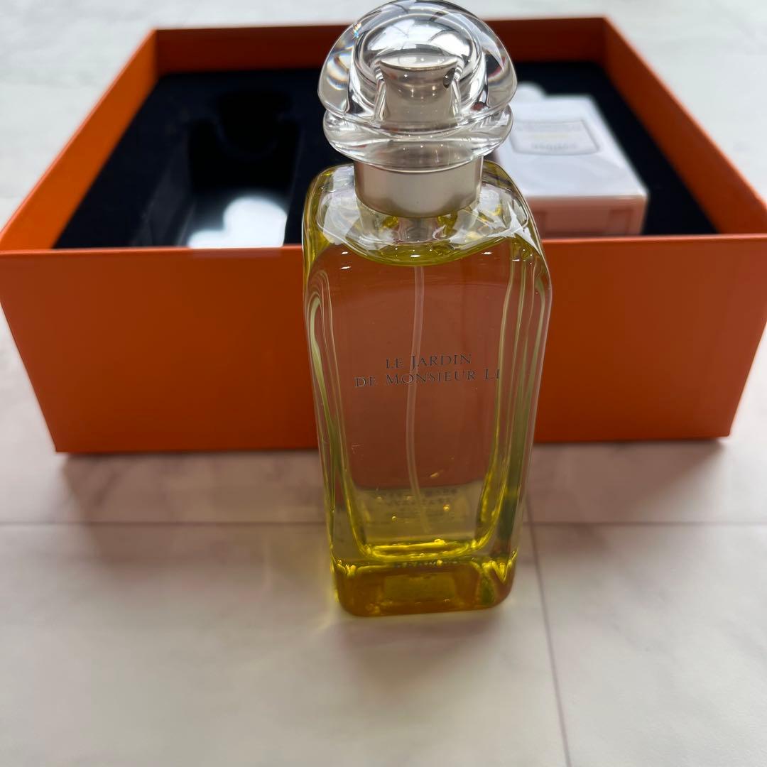 エルメス✨李氏の庭 オードトワレ 100ml ミニ香水　ボディローション　セット