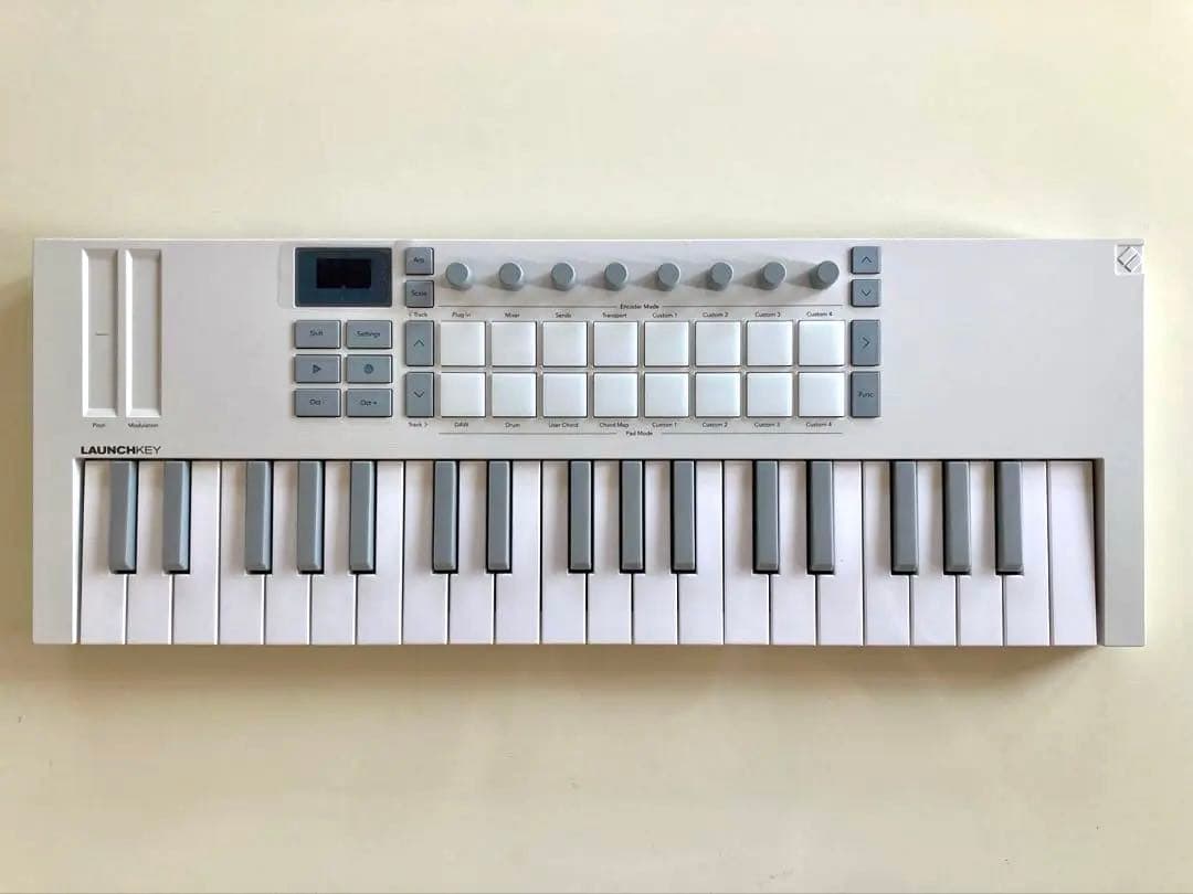 DTM・DAW Novation Launchkey mini37 mk4 White