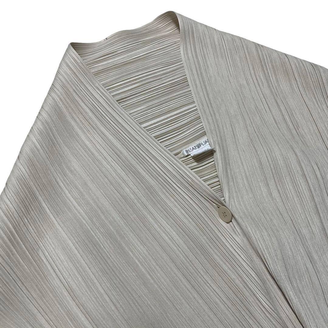 イッセイミヤケ カーディガン　プリーツプリーズ　ホワイト　3 PP63