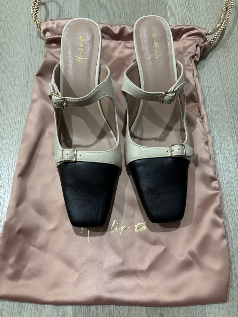 靴 Herlipto Mademoiselle Mules