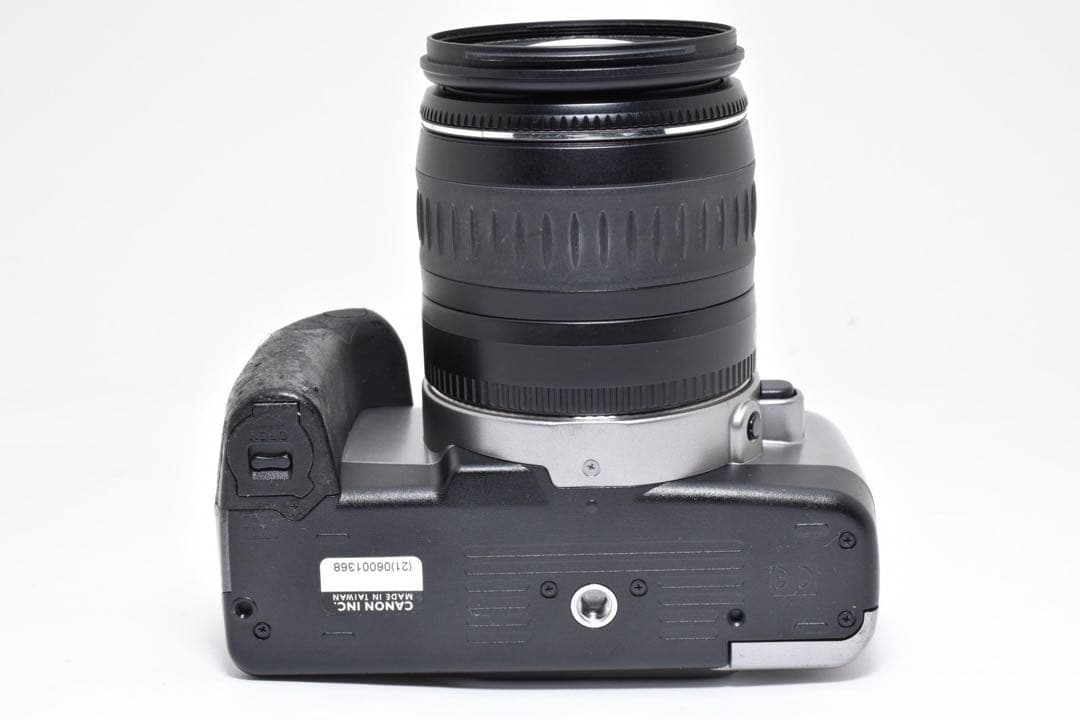 Canon EOS Kiss 7 レンズ付