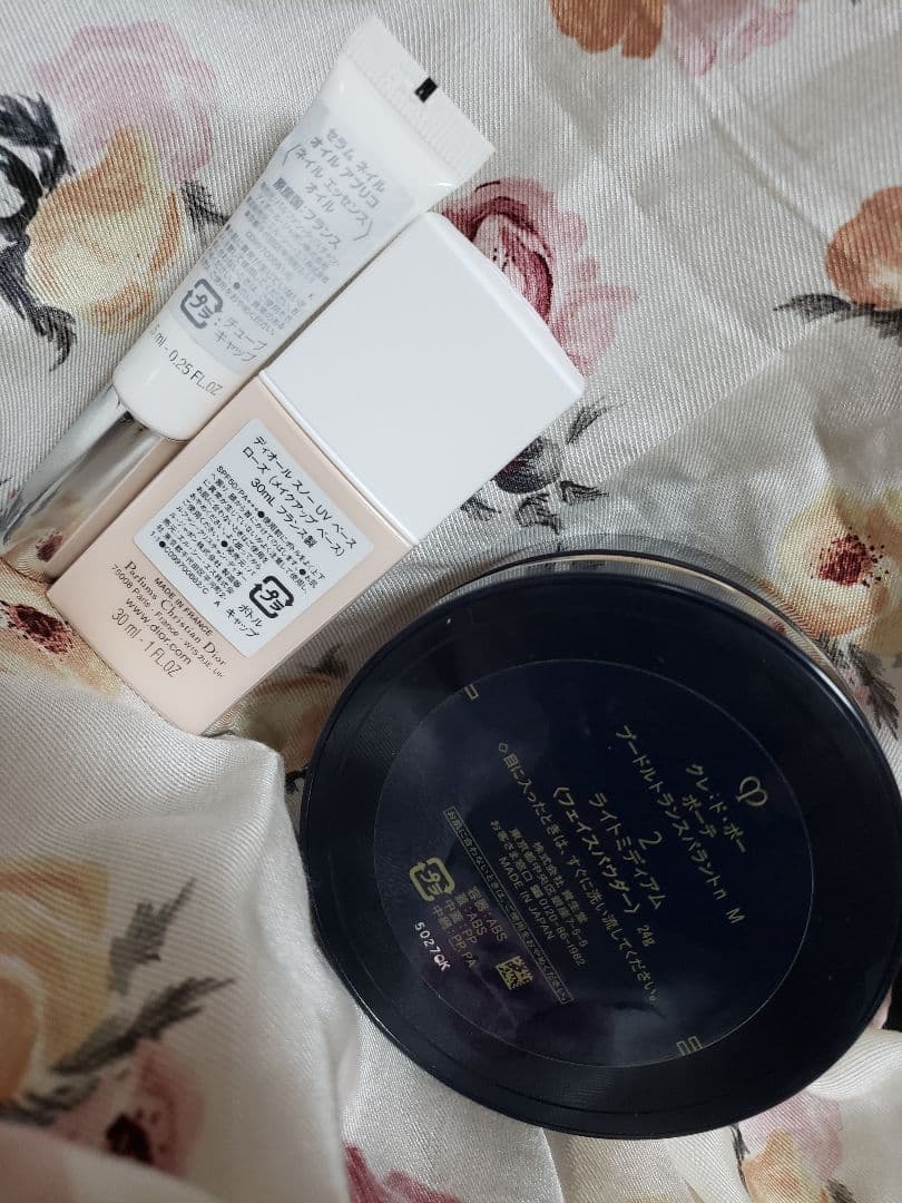 クレドポーボーテ　DIOR ディオール