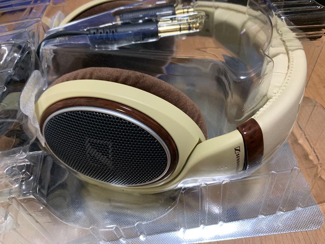 Sennheiser HD 598 ヘッドホン