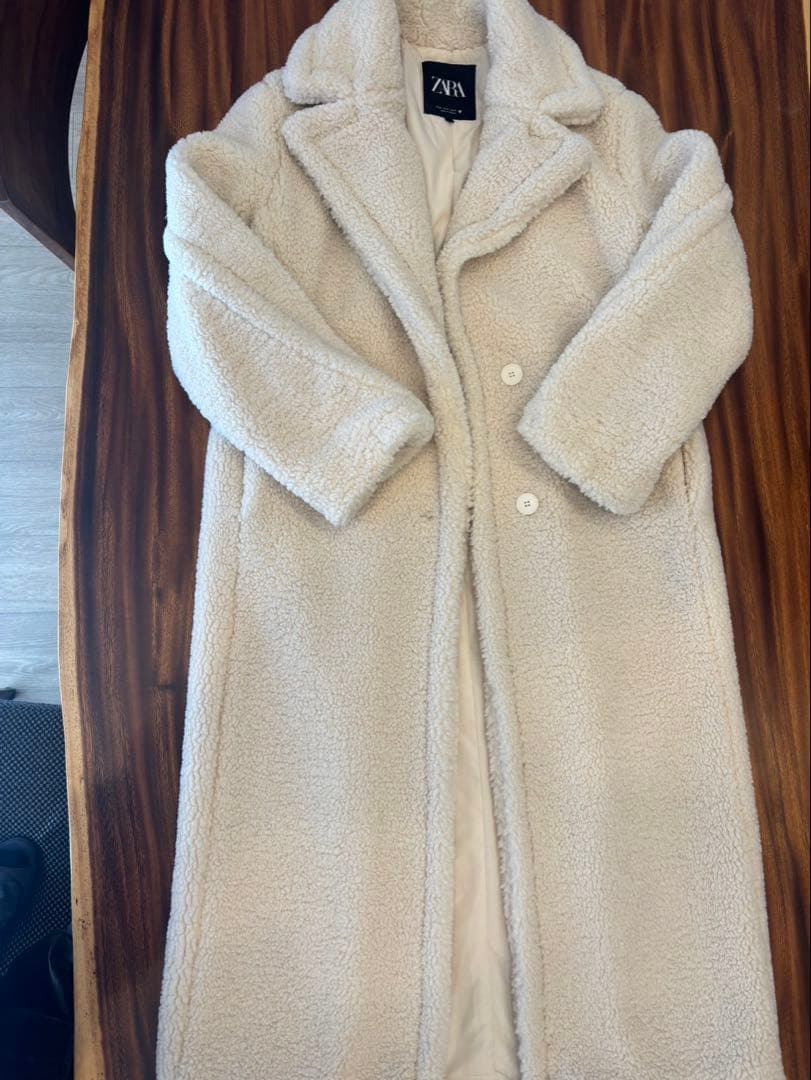ZARA ロング丈ボアコート