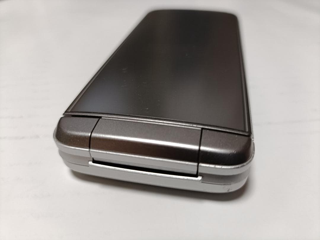 ☆ SoftBank DIGNO ケータイ3 902KC シルバー #2